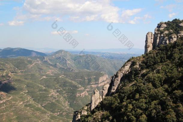 蒙特塞拉特岛山,西班牙