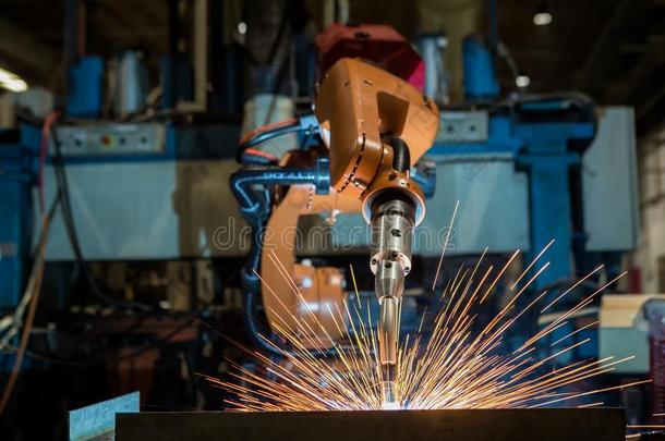 工业的机器人是焊接法立法机构部分采用汽车工厂