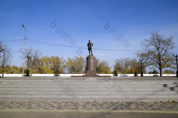 纪念碑向苏沃罗夫.纪念碑向指已提到的人伟大的指挥官