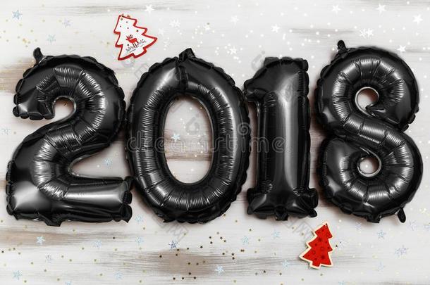 明亮的金属的黑的气球轮廓<strong>2018</strong>,<strong>圣诞节</strong>,新的年