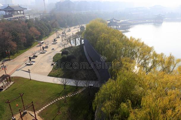 忽视大唐芙蓉花园和光围栏小路,风干土坯三原色红绿兰彩色值