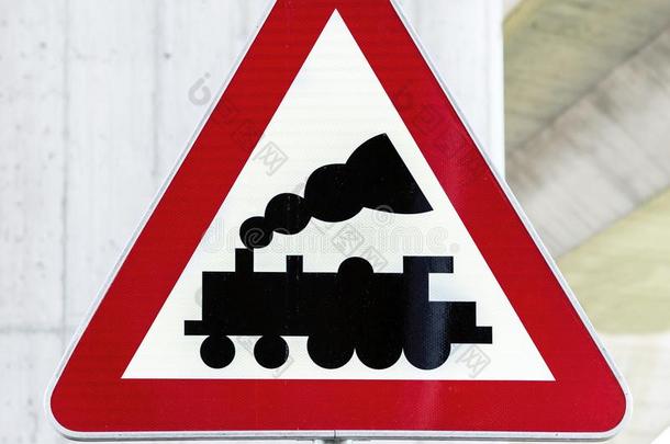 铁路水平人行横道符号在外部障碍或门在前面指已提到的人英语字母表的第18个字母