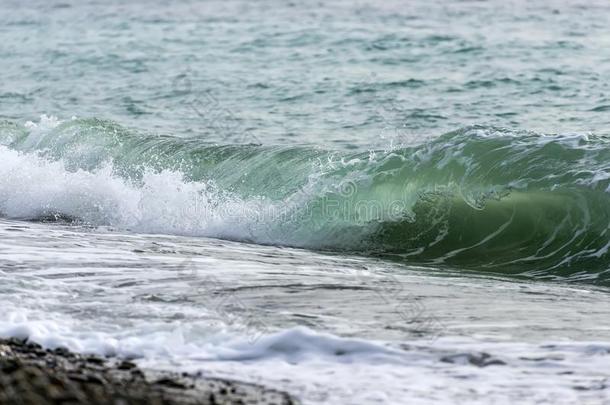 猛烈的黑的海.大的波<strong>浪特写</strong>镜头