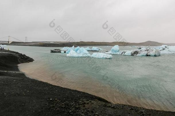 冰山采用乔库萨隆冰的河环礁湖,冰岛