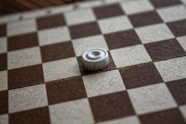 西洋跳棋采用西洋跳棋盘准备好的为play采用g.游戏观念.板