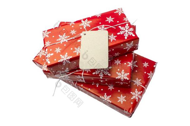 红色的赠品盒和空白的卡片为你的文本向一白色的b一ckgrou