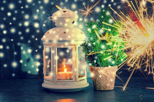 圣诞节招呼卡片和烛光,孟加拉生丝闪烁发光物和Finland芬兰