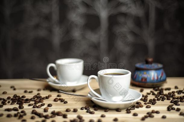 咖啡豆杯子和咖啡豆豆