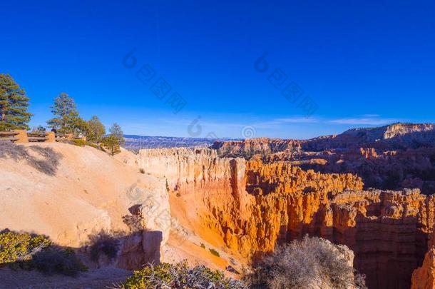 指已提到的人著名的峡谷国家的公园布赖斯峡谷国家公园峡谷国家的公园采用犹他州