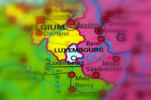 卢森堡公国,官方地指已提到的人宏大的公爵的领地关于卢森堡公国.