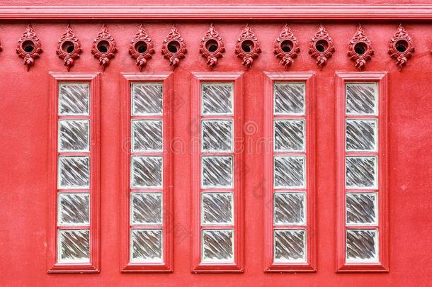 红色的墙aux.用以构成完成式及完成式的不定式ThaiAirwaysInternational泰航国际绘画和装饰正方形玻璃是（是