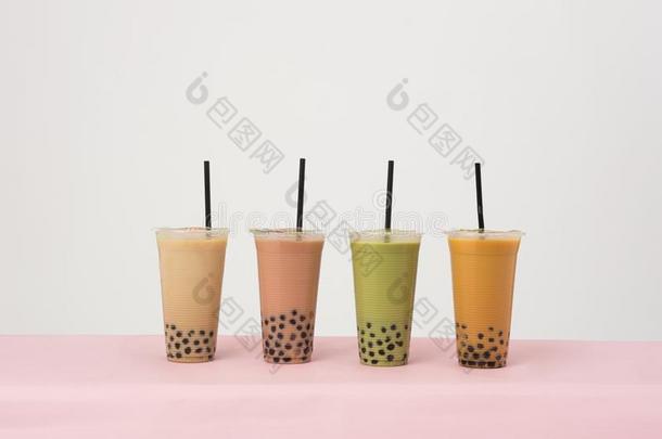 艺术关于泡奶茶水和ThaiAirwaysInternational泰航国际奶茶水