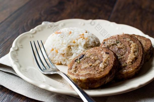 土耳其的肉辗塞夫塔利烤腌羊肉串烤腌羊肉串和稻