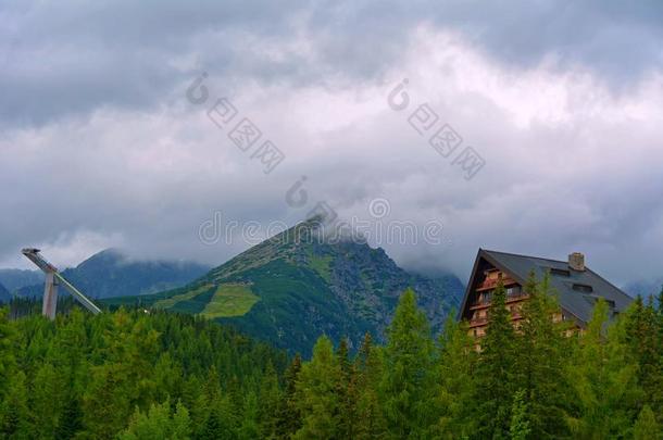 滑雪跳小山和旅馆陪审团采用斯特布斯克普列索