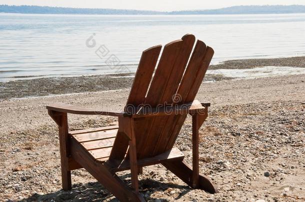 椅子和海滩