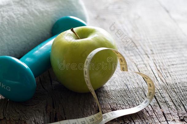 爱健康和日常<strong>饮食</strong>观念和心量带子苹果一
