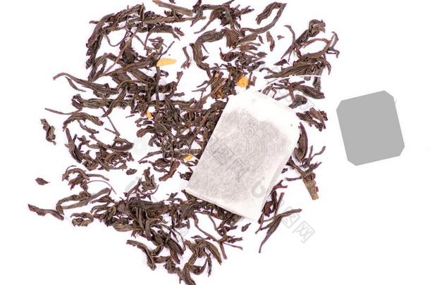 茶水叶子和成果茶水袋向白色的背景