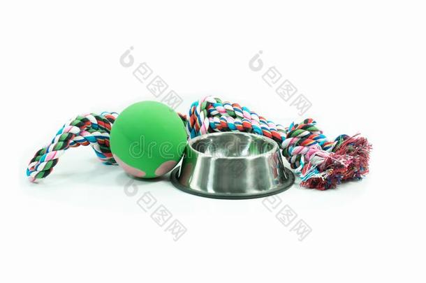 宠物日用品放置关于不锈的碗,粗绳,橡胶玩具为狗