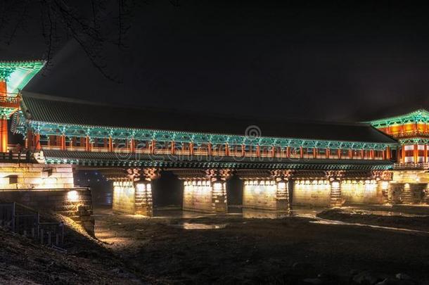 Woljeonggyo公司桥在夜