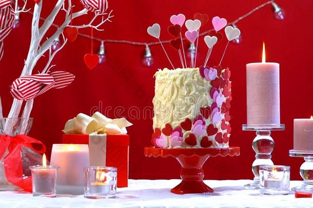 幸福的情人`英文字母表的第19个字母一天蛋糕和社交聚会表.