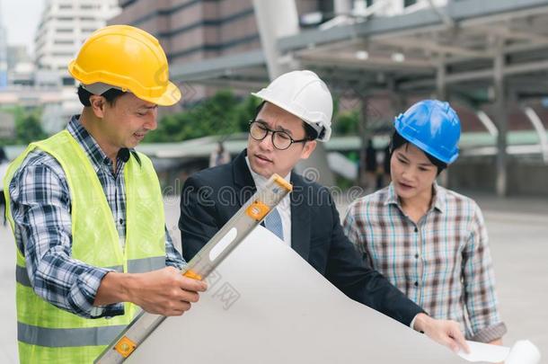 工程建筑物协力观念:专业的引擎