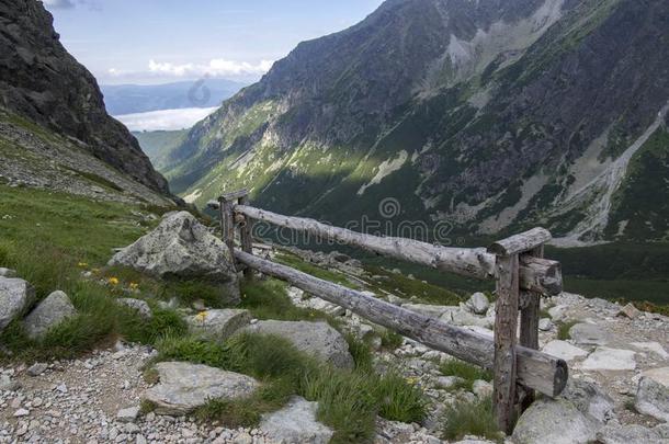 门格索夫斯卡落<strong>水洞</strong>,重要的徒步旅行跟踪向被称为登上瑞西,