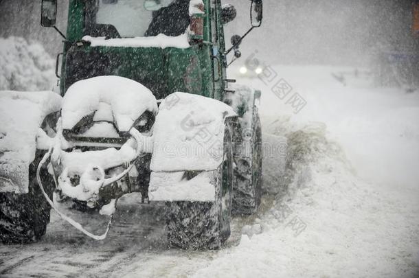 <strong>雪</strong>-免职设备向指已提到的人路2017