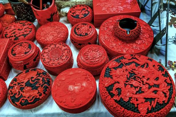 红色的中国人陶器的lobsterpots诱捕龙虾的笼进展跳蚤交易北京中国