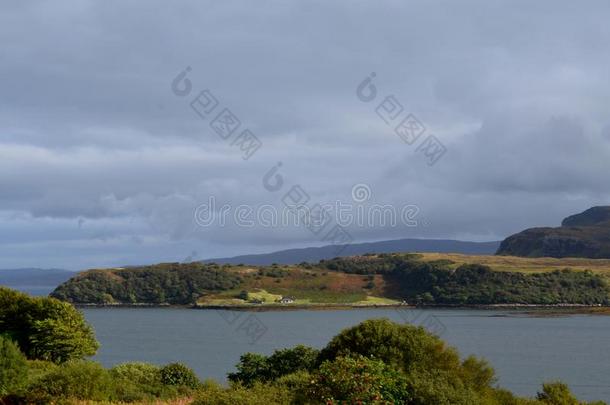 令人晕倒的风景优美的风景和陆地和海采用Scot陆地