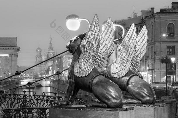 狮身鹫首的<strong>怪兽</strong>向指已提到的人银行桥,SaoTomePrincipe圣多美和普林西比彼得斯堡,俄罗斯帝国