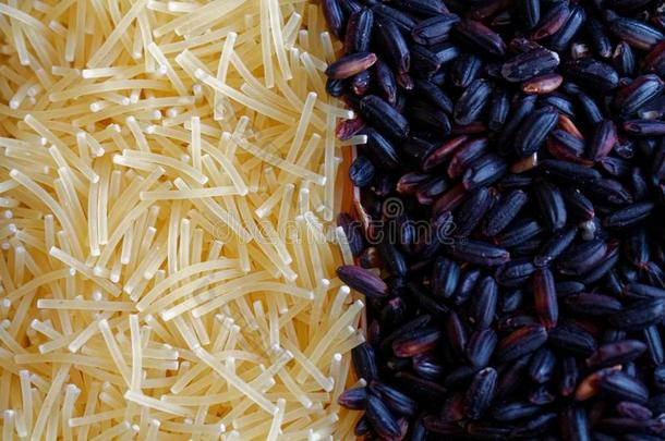 质地关于粗鄙的黑的稻和意大利粉指已提到的人观念关于适当的