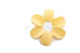 光滑的马铃薯炸马铃薯条完美的形状隔离的向白色的背景图片