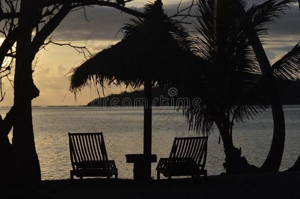 日落在安泽岛斐济