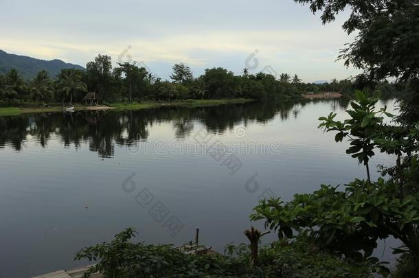 普拉克星期二奇虎河贡布柬埔寨