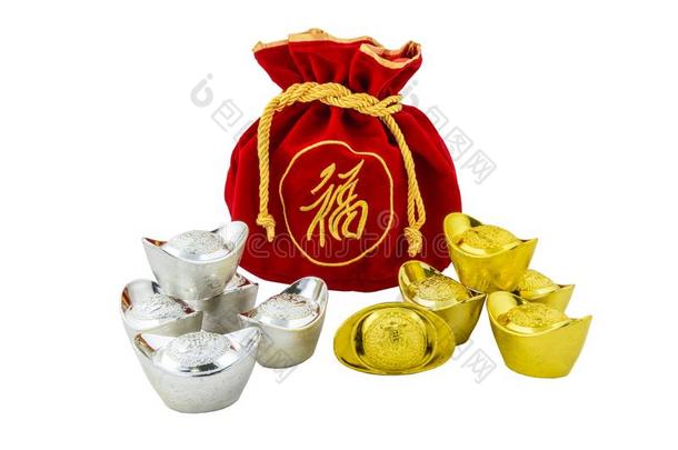 装饰关于中国人金铸块和红色的织物或丝袋是（be的三单形式