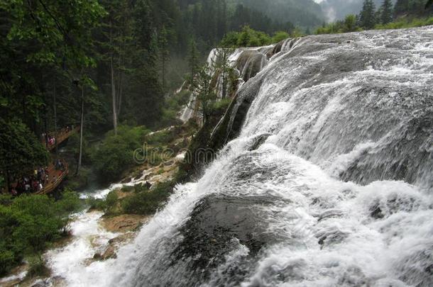 诺日朗瀑布-九寨沟-世界自然的遗产