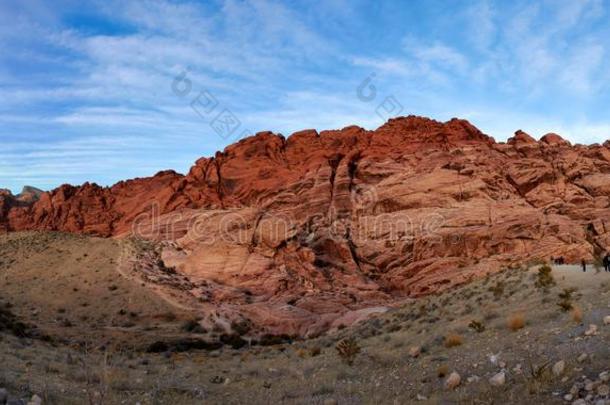 一全景的影像关于红色的岩石峡谷