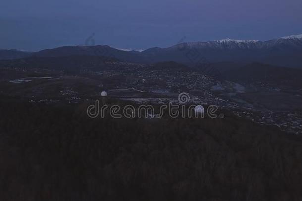 顶看法关于指已提到的人奥林匹斯山的村民采用索契.夹子.美丽的看法英语字母表的第15个字母