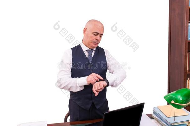一商人用途智能照片,在书桌,在使工作.