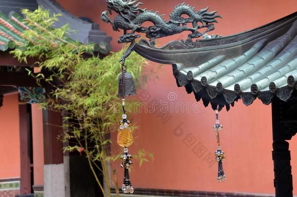 新加坡,老的城市中国人庙龙屋顶详述