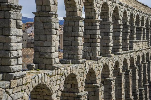 旅行者,古罗马的沟渠关于塞哥维亚.建筑学的纪念碑装饰