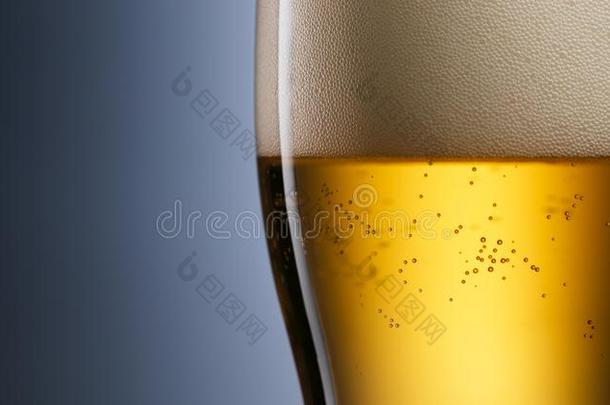 <strong>酒精中毒</strong>和入迷流出贮藏啤酒啤酒传布进入中玻璃