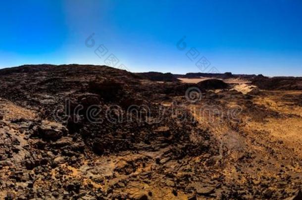 空气的全景的看法向elevation仰角贝吉山和尔格山峡采用小酒杯或有足无柄的小杯