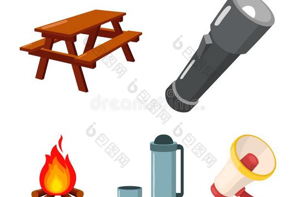 一手电筒,一t一ble和一长凳,一热水瓶和一杯子,一c一st