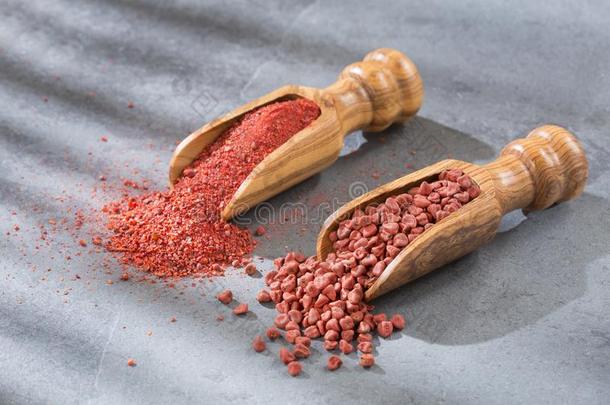 胭脂树粉采用有机的粉-红木属奥雷亚纳