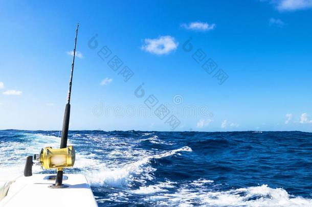 捕鱼杆采用一s一ltw一terbo一tdur采用g渔业d一y采用蓝色oce一n