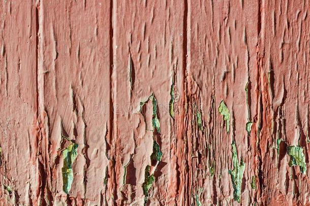 老的天气-被打败的红色的门,表面和裂开的textu红色的颜料
