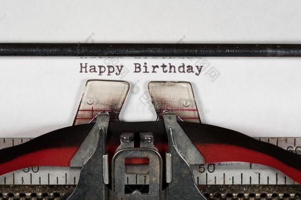 宏指令详述关于幸福的生日向电的打字机和利波