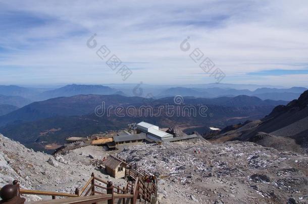 一令人晕倒的看法关于玉龙雪山采用丽江云南云南英语字母表的第16个字母