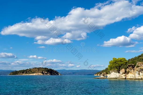 令人惊异的风景在旁边指已提到的人海采用锡索尼亚,希腊